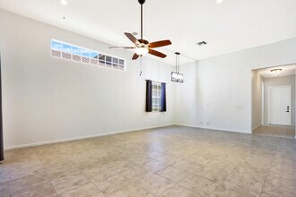 172 Via Catalunha in Jupiter, FL - Building Photo - Building Photo