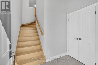 34 Alan Williams Trl in Uxbridge, ON - Building Photo - Building Photo