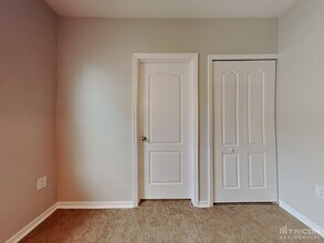 257 Sherri Lee Ln in DeLand, FL - Building Photo - Building Photo