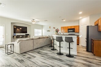 6661 Lookout Lodge Ln in North Las Vegas, NV - Building Photo - Building Photo