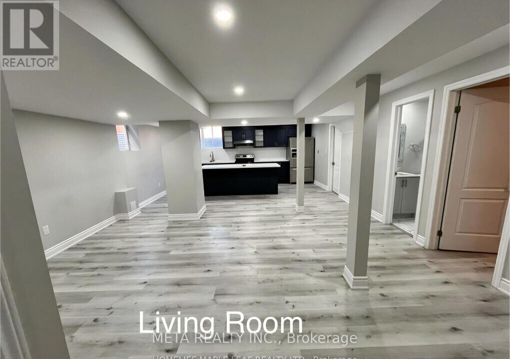 29 Argelia Cres in Brampton, ON - Building Photo