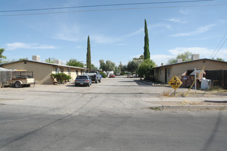 4450 E Fairmount St in Tucson, AZ - Building Photo - Building Photo