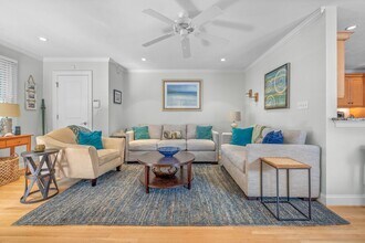 211 80th St in Virginia Beach, VA - Building Photo - Building Photo