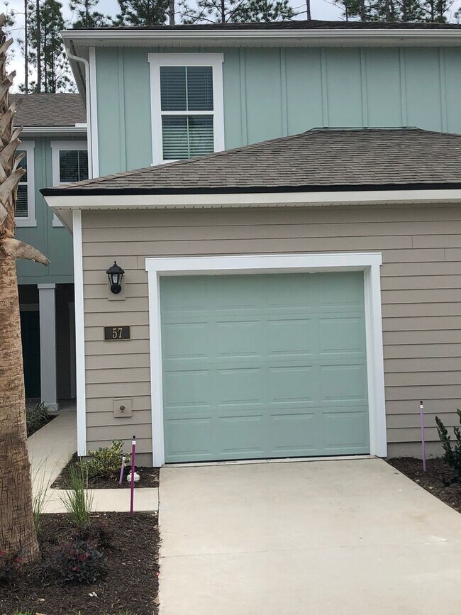 57 Scotch Pebble Dr in Jacksonville, FL - Building Photo - Building Photo