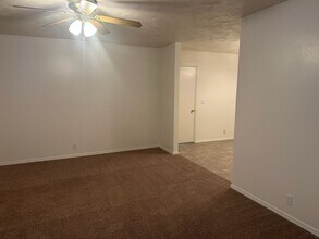 2025 Eagle Dr in Ammon, ID - Building Photo - Building Photo