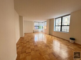 West 87th Street, Unit 4K in New York, NY - Building Photo