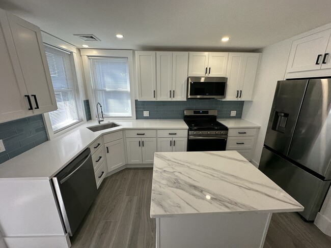 452 Centre St, Unit 2