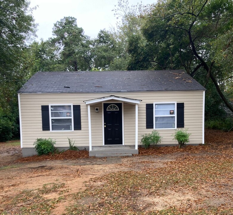 239 Stucawa Dr in Columbia, SC - Building Photo