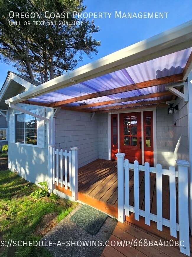 1441 NW 20th St in Lincoln City, OR - Building Photo - Building Photo