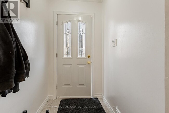 369 Glen Park Ave in Toronto, ON - Building Photo - Building Photo