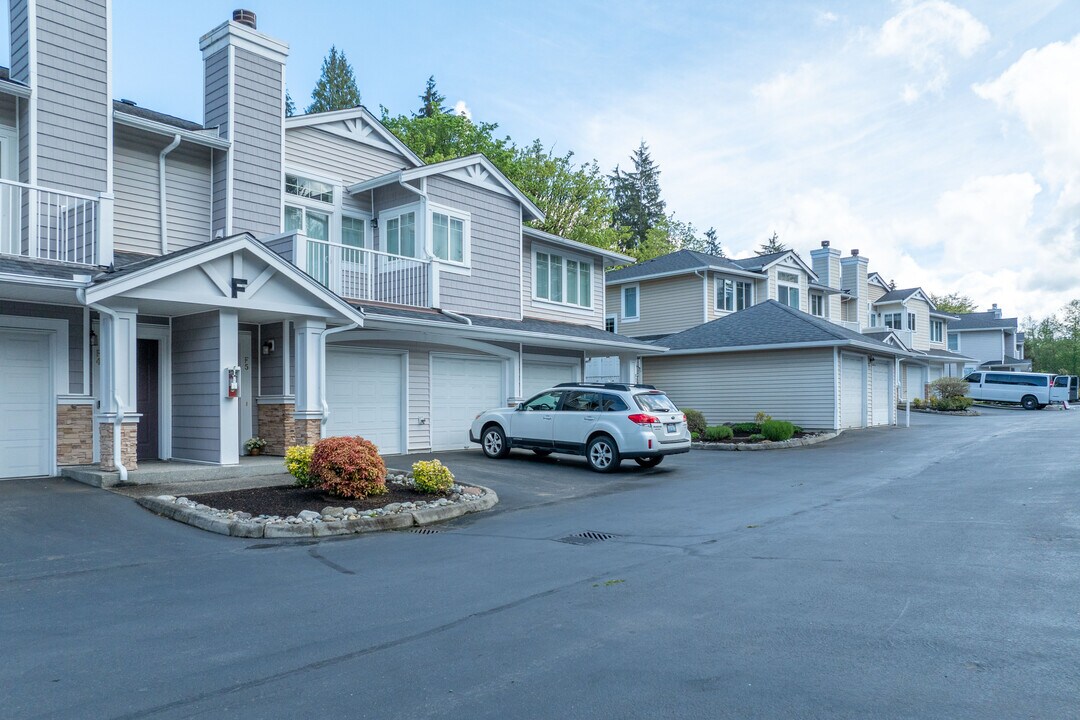 The Arbors At The Highlands in Snohomish, WA - Building Photo