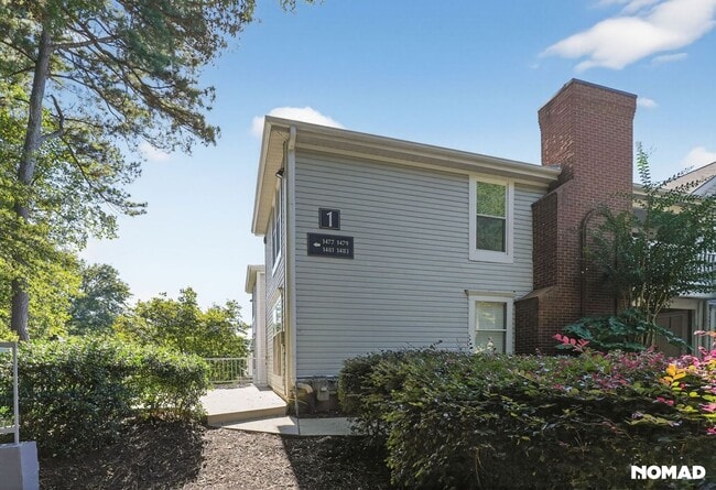 1483 Keys Crossing Dr NE in Atlanta, GA - Foto de edificio - Building Photo