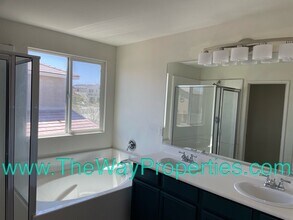 15075 Bandera Way in Victorville, CA - Building Photo - Building Photo