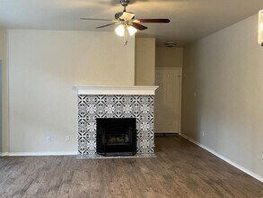 813 Black Locust Drive West in Pflugerville, TX - Building Photo - Building Photo