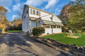1708 Lake Dr in Toms River, NJ - Building Photo - Building Photo
