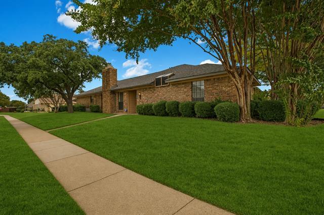 property at 4115 San Mateo Dr