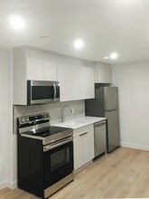 KL28-KL28 28 Ave SW in Calgary, AB - Building Photo - Building Photo