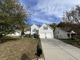 2043 Covered Bridge Ct in Rock Hill, SC - Building Photo