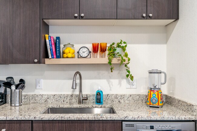The Edge at Mt. Shadows in Colorado Springs, CO - Building Photo - Interior Photo