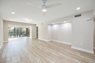 5940 Via Lugano in Naples, FL - Building Photo - Building Photo