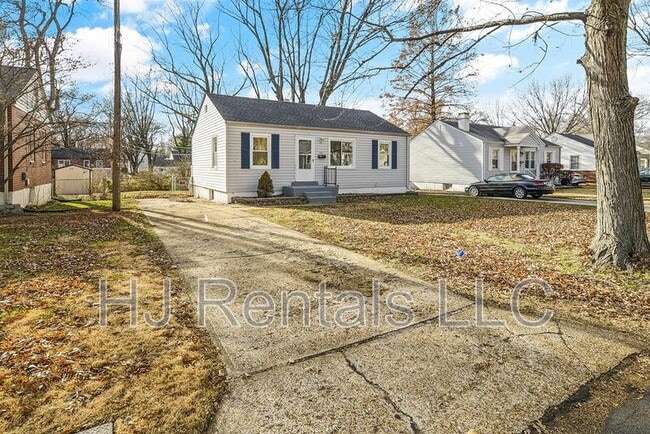 1175 St Matthew Dr in Florissant, MO - Building Photo - Building Photo