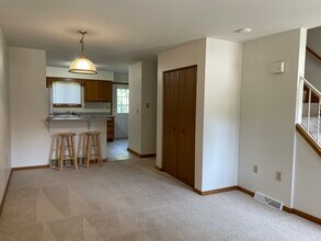 5447 Cider Mill Rd in Erie, PA - Building Photo - Building Photo