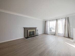 20007 Chalon St in St. Clair Shores, MI - Building Photo - Building Photo