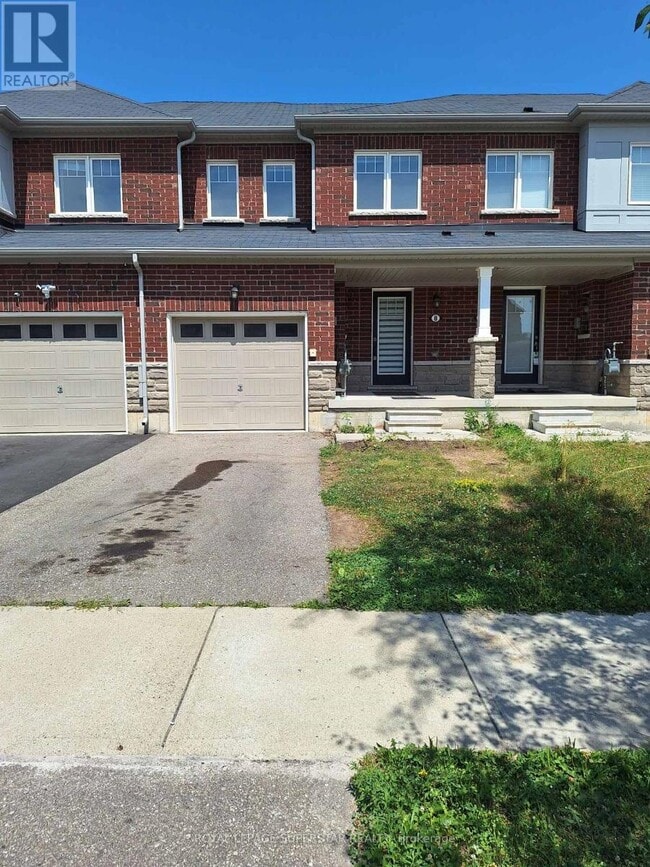 property at 8 Longboat Run W
