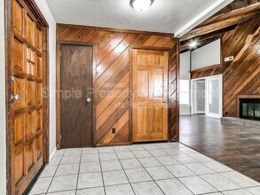 706 W 1st St in Edmond, OK - Building Photo - Building Photo