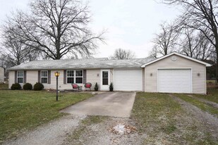 4251 Scokian Dr in Fort Wayne, IN - Building Photo