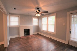 311 E 1st St in Tyler, TX - Building Photo - Building Photo