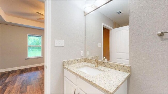 7121 Yuma Dr in Mabank, TX - Building Photo - Building Photo