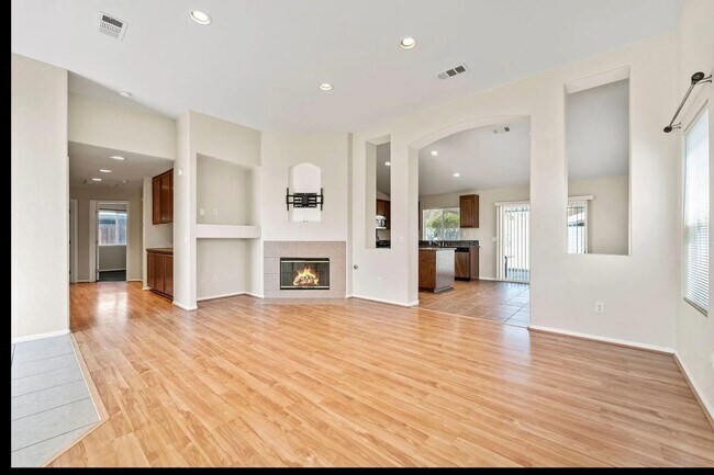 8497 Tamarack Ave in California City, CA - Building Photo - Building Photo