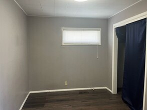 2220 E Market St in Warsaw, IN - Building Photo - Building Photo