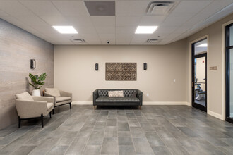 11 Park Street Apartments in Essex Junction, VT - Building Photo - Lobby