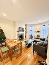 616 Columbus Ave, Unit 5 in Boston, MA - Foto de edificio - Building Photo