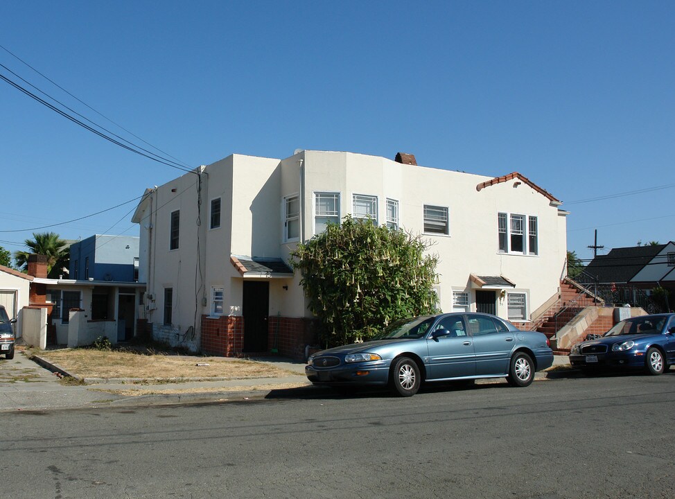 319-321 Central Ave in Vallejo, CA - Building Photo