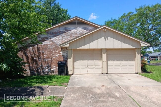property at 3503 Westhampton Dr