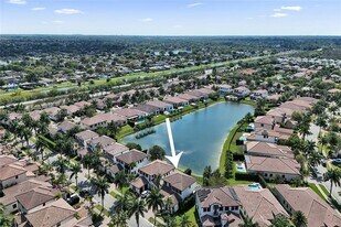 2740 NW 83rd Terrace in Pembroke Pines, FL - Building Photo
