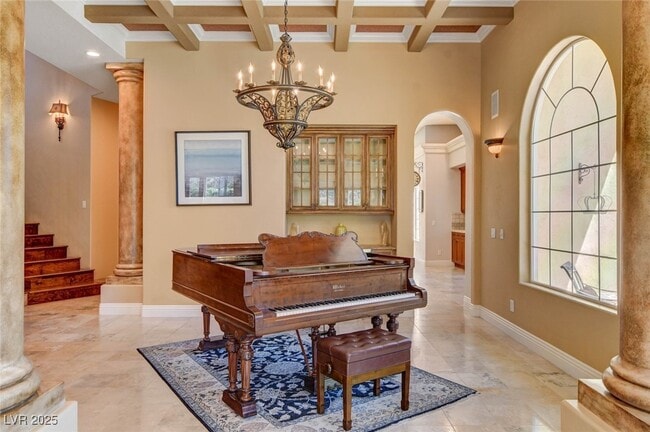 property at 1920 Redbird Crest Ln