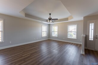 230 Fields Pond Dr in Madison, AL - Foto de edificio - Building Photo