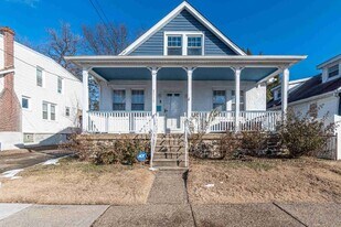 7717 Ferndale St in Philadelphia, PA - Building Photo