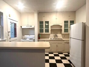 1654 Marshall St in Houston, TX - Building Photo - Building Photo