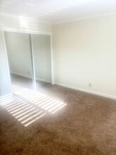 444 Richmond Dr in Millbrae, CA - Building Photo - Building Photo