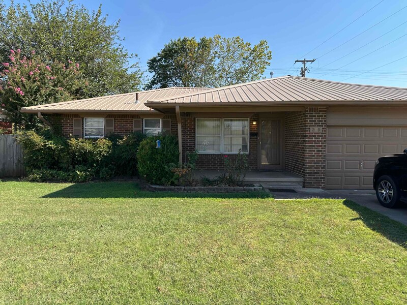 2118 W Randall Ave in Duncan, OK - Building Photo