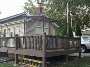 617 Perry St in St. Charles, MO - Building Photo - Building Photo