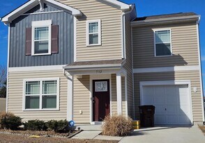 732 Wye Oak Dr in Fruitland, MD - Building Photo