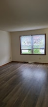 1429 W Grandview Blvd in Erie, PA - Building Photo - Building Photo