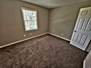1502 Barrington Rd NW, Unit B in Huntsville, AL - Building Photo - Building Photo
