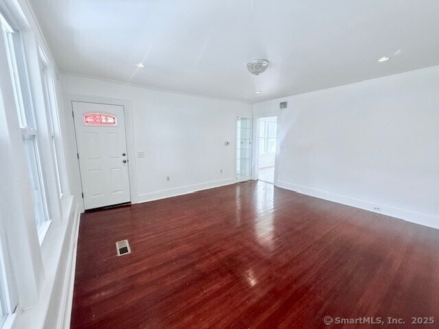 5 Sycamore St in Norwalk, CT - Building Photo - Building Photo